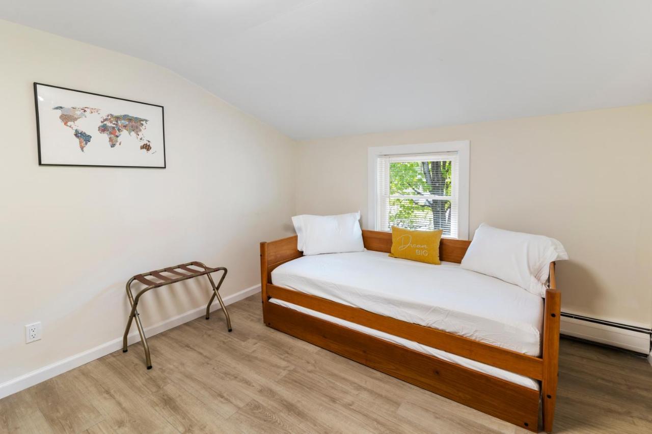 Fantastic Retreat 5Min From Village With Media Room, Ac And Sauna! สโตว์ ภายนอก รูปภาพ
