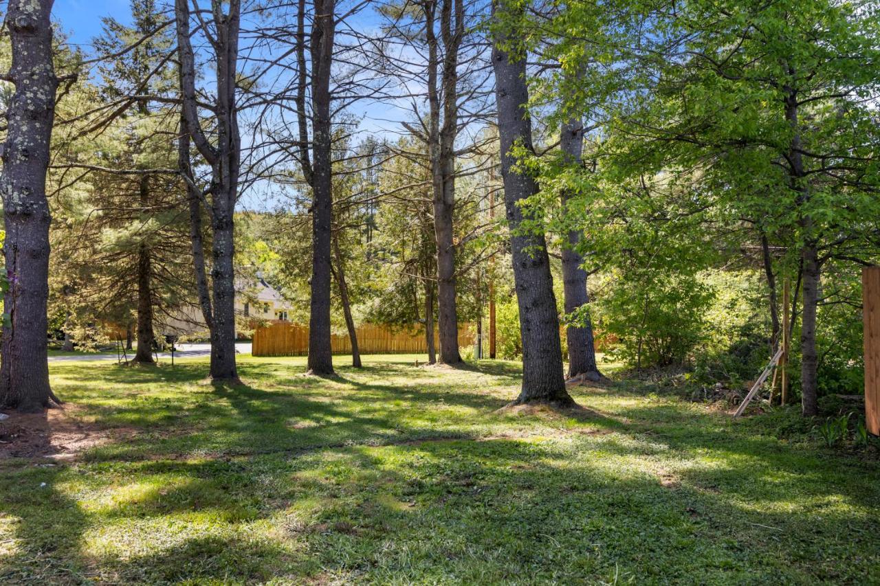 Fantastic Retreat 5Min From Village With Media Room, Ac And Sauna! สโตว์ ภายนอก รูปภาพ